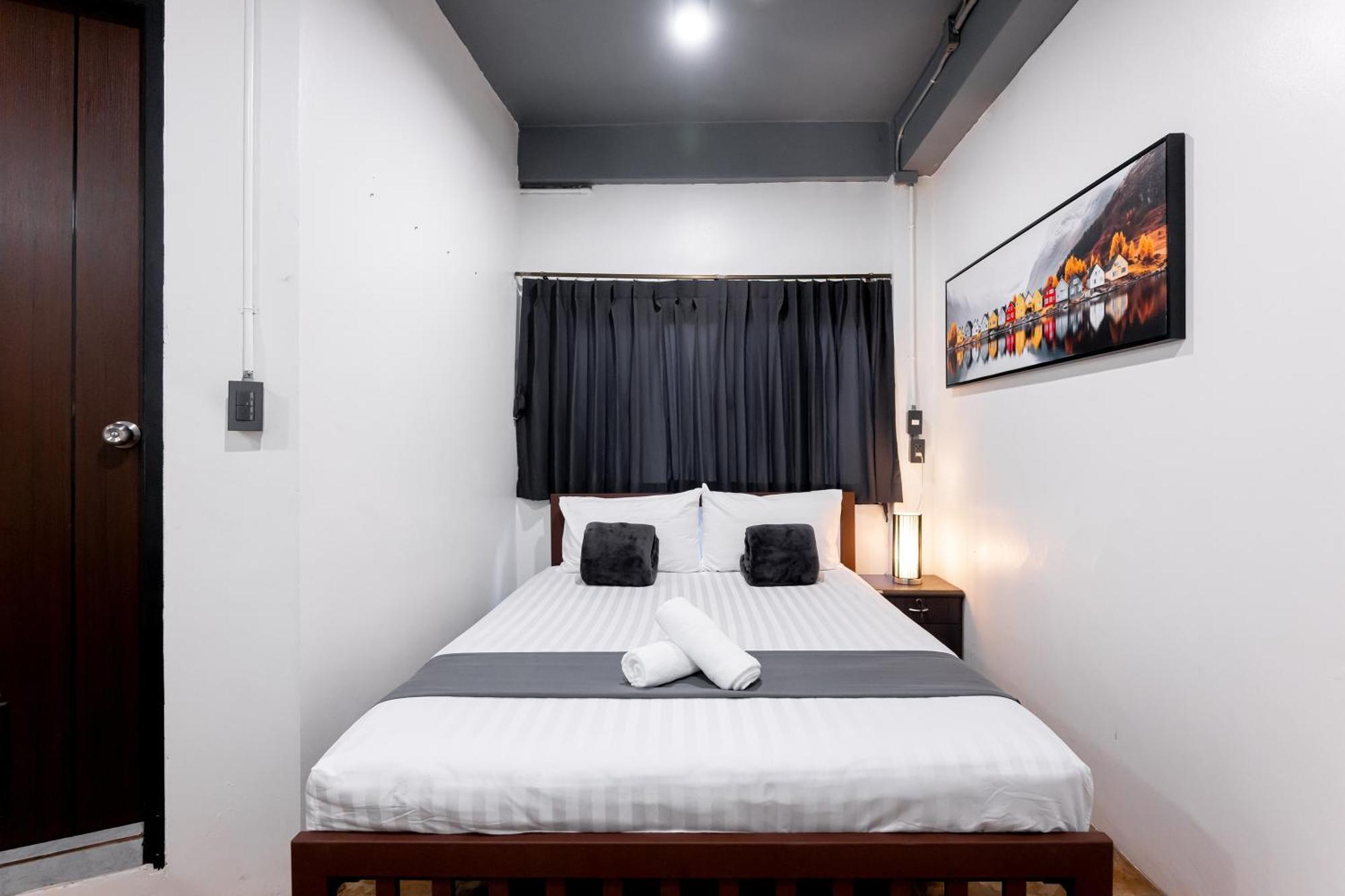 Vibes Hostel Bangkok Dış mekan fotoğraf