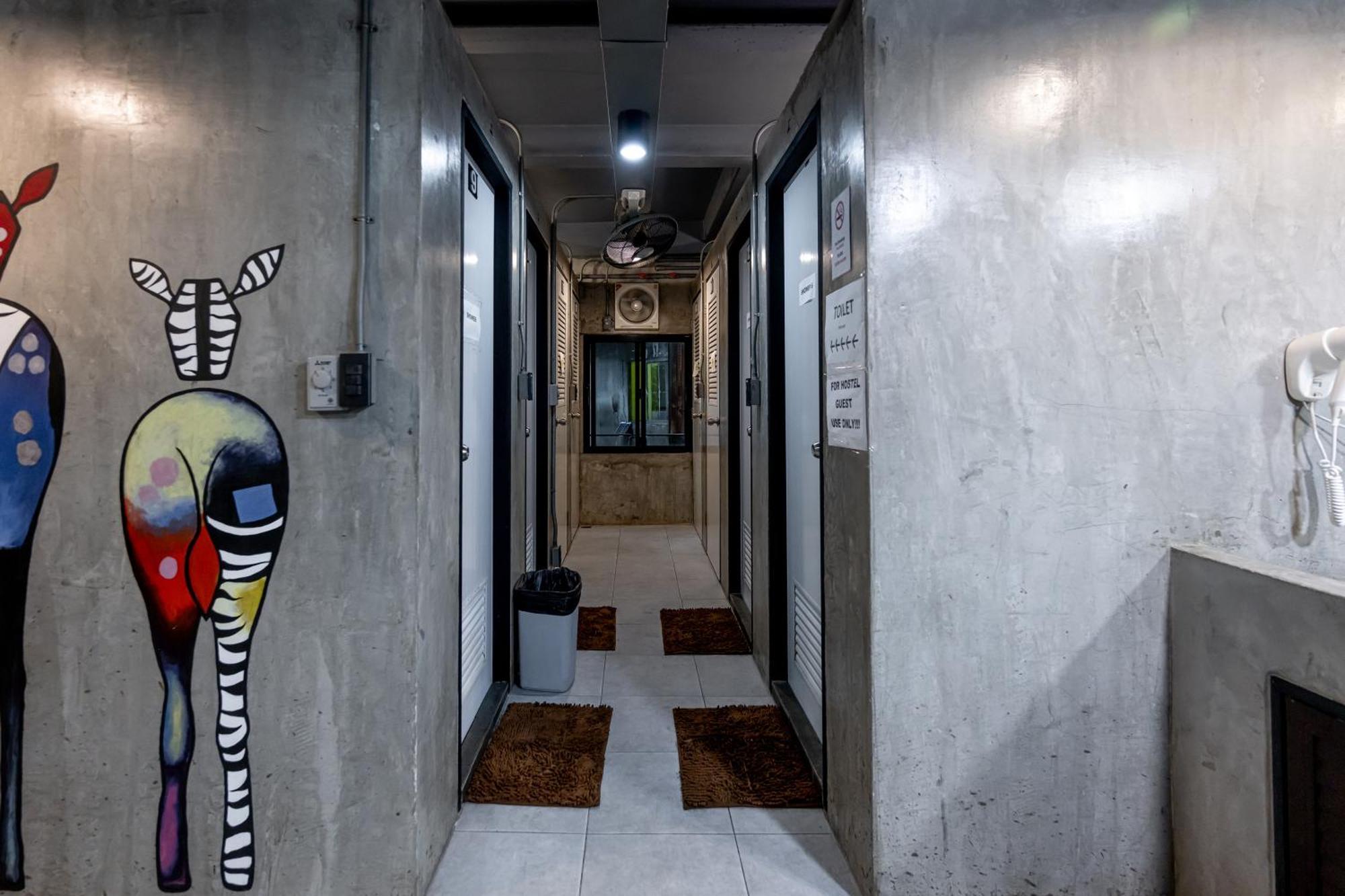 Vibes Hostel Bangkok Dış mekan fotoğraf