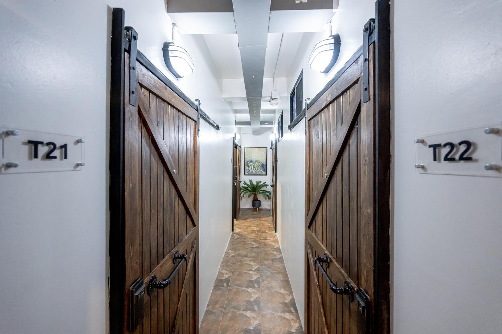 Vibes Hostel Bangkok Dış mekan fotoğraf